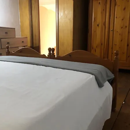 Semesterbostad Casa Ullasci *